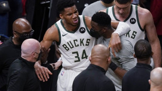 Ολα στραβά για τους Μπακς: Τραυματίστηκε ο Γιάννης, ήττα από τους Χοκς