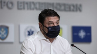 Ο Κούβελας συνδέει το ισχαιμικό επεισόδιο Χαρδαλιά με το εμβόλιο, η απάντηση γνωστού καρδιολόγου