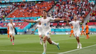 Χαριζακλής: Με γκολ και Σικ-άτη Τσεχία