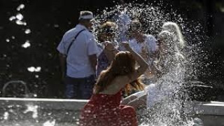 Πρωτοφανής η διάρκεια του φετινού καύσωνα - Πού σημειώθηκαν ρεκόρ