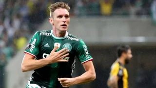 Φαμπιάνο: Αυτός είναι ο στόπερ που φέρνει ο Άρης