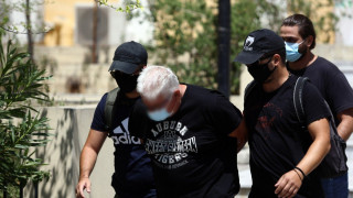 Βαρύτατες κατηγορίες για τη φρίκη της 19χρονης σε αστυνομικό και πατέρα