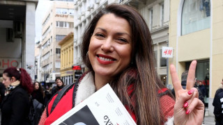 Κλέλια Ρένεση: Διάσημες Ελληνίδες εξυμνούν την εξαιρετική ανάρτηση της ηθοποιού