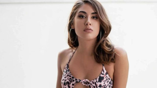 Έλενα Κρεμλίδου:  «Δεν καταλαβαίνω γιατί τόσα κορίτσια και αργότερα και τα αγόρια, τα ενοχλούσε αν εγώ έκανα σεξ ή όχι»