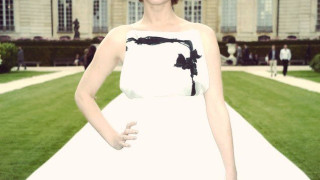 Το νόμισμα έχει δύο όψεις, Τζένιφερ (pic)