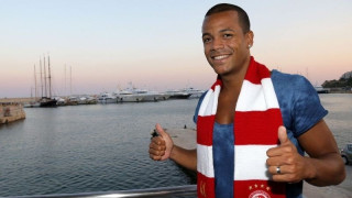 Ανακοίνωσε Ντοσεβί, Εντινγκά