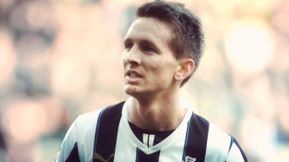 Στην Αϊντχόφεν ο Ντε Γιονγκ