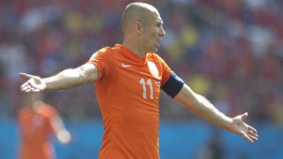 Το πέναλτι που δε δόθηκε στην Ολλανδία (video)