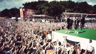 Το ξέφρενο γλέντι των Παγκόσμιων Πρωταθλητών (pics/videos)