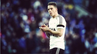 Υπέγραψε με Νίλσεν η Εβιάν