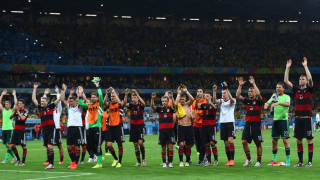 Μυθικό πριμ για τους Γερμανούς!