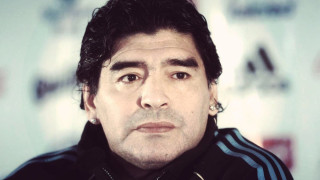 Μαραντόνα: «Καταστροφική, ελεεινή και τρισάθλια η διαιτησία»