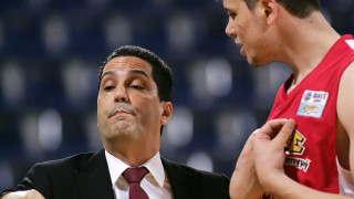 Ο Σφαιρόπουλος έστειλε τον Αγραβάνη στα αποδυτήρια! (pics)