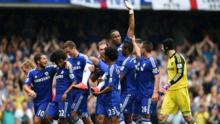 Σήκωσαν στα χέρια τον Ντρογκμπά! (pics/vid)