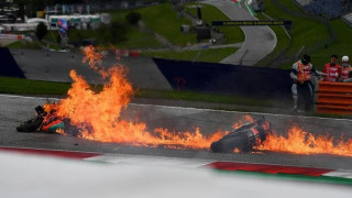 ΣΟΚ: Το τρομακτικό ατύχημα Πεδρόσα-Σαβαντόρι στο Moto GP!