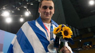 Επέστρεψαν οι θριαμβευτές του Τόκιο, θύμα κλοπής ο Αργυρόπουλος