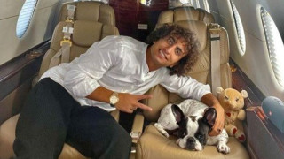 Αναχώρησε με το αεροπλάνο ο Αμρ Ουάρντα!