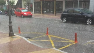 Δυνατό μπουρίνι και χαλαζόπτωση στην Καβάλα