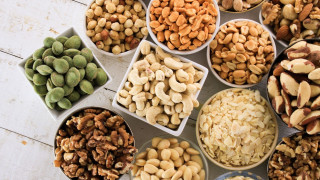 Ξηροί καρποί: Τι θα συμβεί εάν τους τρώτε κάθε μέρα