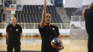 Διπλή προπόνηση και διπλή άφιξη για τον ΠΑΟΚ