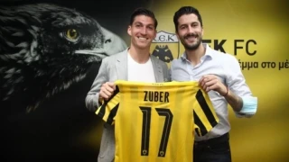 Ανακοίνωσε Τσούμπερ η ΑΕΚ