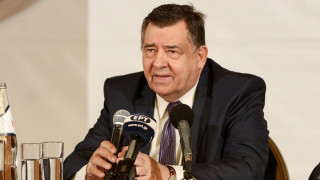 Καρατζαφέρης: Έβαλε τον Πλεύρη γιατί οι αντιεμβολιαστές είναι ακροδεξιούληδες και τους καταλαβαίνει