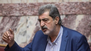 Αντιεμβολιαστές προς Πολάκη: Μέχρι και το μουστάκι θα σε βάλουν να ξυρίσεις!