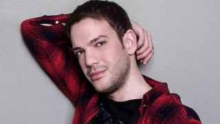 Η ομοφοβική επίθεση που δέχθηκε ο Μίνως Θεοχάρης μέσα σε ταξί!