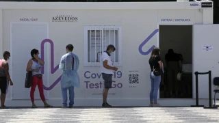 Πορτογαλία-κορωνοϊός: Εμβολιάστηκε το 80% του πληθυσμού, τέλος της υποχρεωτικής χρήσης μάσκας στους εξωτερικούς χώρους