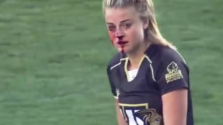 Πολύ ξύλο σε γυναικείο αγώνα ράγμπι! (video)