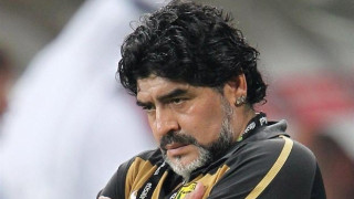 «Κλάδεψε» τον εγγονό του ο Μαραντόνα! (VIDEO)