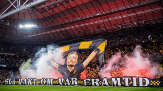 Εκπληκτικό κορεό με πιτσιρίκο οπαδό της ΑΙΚ!