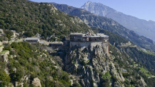 Επιχείρηση της Πυροσβεστικής για τον εντοπισμό δύο Ουκρανών στο Άγιο Όρος