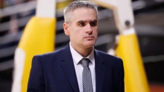 Καστρίτης: «Δεν προσεγγίσαμε σωστά το παιχνίδι και χάσαμε από την άμυνα»