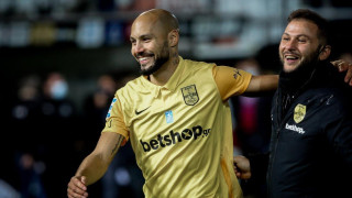 Μπεναλουάν: «Οι... μπάλες του ταύρου και οι ευχές στον Άρη»