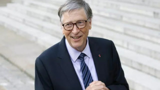 Μπιλ Γκέιτς: «Έρχονται 10 νέες Tesla» – Σε ποιους τομείς προτείνει να επενδύσετε