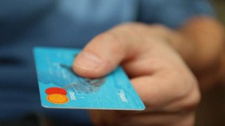 Ηλεκτρονικές πληρωμές: Τι αλλάζει από αύριο - Ολα όσα πρέπει να ξέρουμε