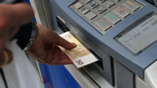 Άδεια και επίδομα μητρότητας: Τι αλλάζει μετά τις ανακοινώσεις Μητσοτάκη