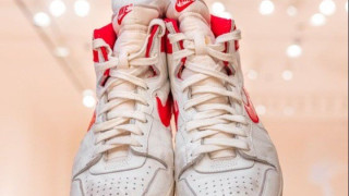 Παπούτσια του Τζόρνταν πουλήθηκαν περίπου 1.5 εκατ. ευρώ