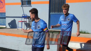 Η Νεάπολη Πατρών έγινε η πρώτη ομάδα στην Ελλάδα που φόρεσε περιβραχιόνιο της ΛΟΑΤΚΙ κοινότητας