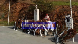 Βεβήλωση μνημείου Τεμπών: Γίνεται έρευνα για τους...κάφρους!