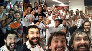 4 τίτλοι, 4 selfie του Γιουλ!