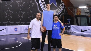 Ανήκει στα… περίεργα της φύσης (video)