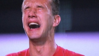 Το κλάμα του Σέρβου που συγκλόνισε τον κόσμο (VIDEO)