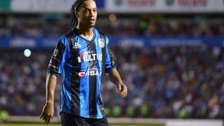 «Ξεστράτισε» το βλέμμα του Ρόνι (video)