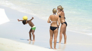 Ο Ρονάλντο Τζούνιορ «μιλά» στην μπάλα και όλοι τον χαζεύουν! (pics)