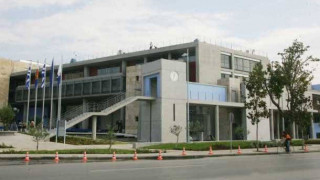 Ανεμβολίαστοι: Ακόμη πιο δύσκολη η καθημερινότητά τους -Με τεστ και σε Τράπεζες-Δημόσιο