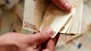 ΟΠΕΚΑ: Επίδομα 360 ευρώ τον μήνα για ανασφάλιστους – Όλες οι προϋποθέσεις