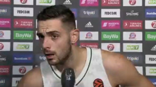 Επική γκάφα: Μπέρδεψαν το επίθετο του Παπαπέτρου με του...Παπανδρέου!