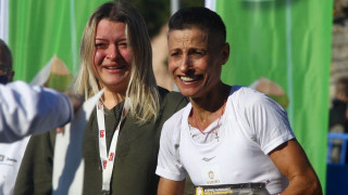 Το μεγαλείο ψυχής της Σόνιας Τσεκίνι: Πρώτη στον Μαραθώνιο παρά τις χημειοθεραπείες